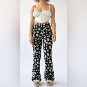 Urban Outfitters Black and White Daisy Flare Leggings/Pants